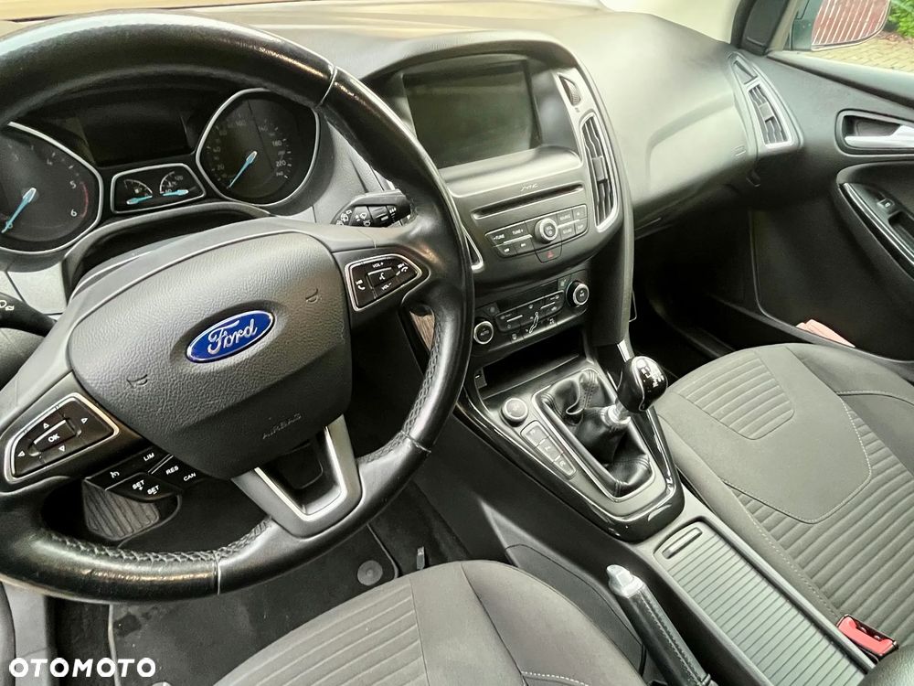 Ford Focus 1.5 TDCi ECOnetic 88g Start-Stopp-System Titanium - 14