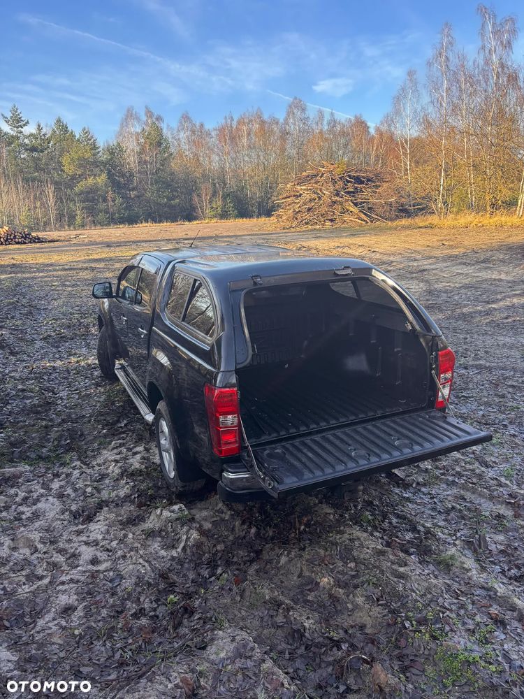 Isuzu D-Max 2.5 DC LSX - 19
