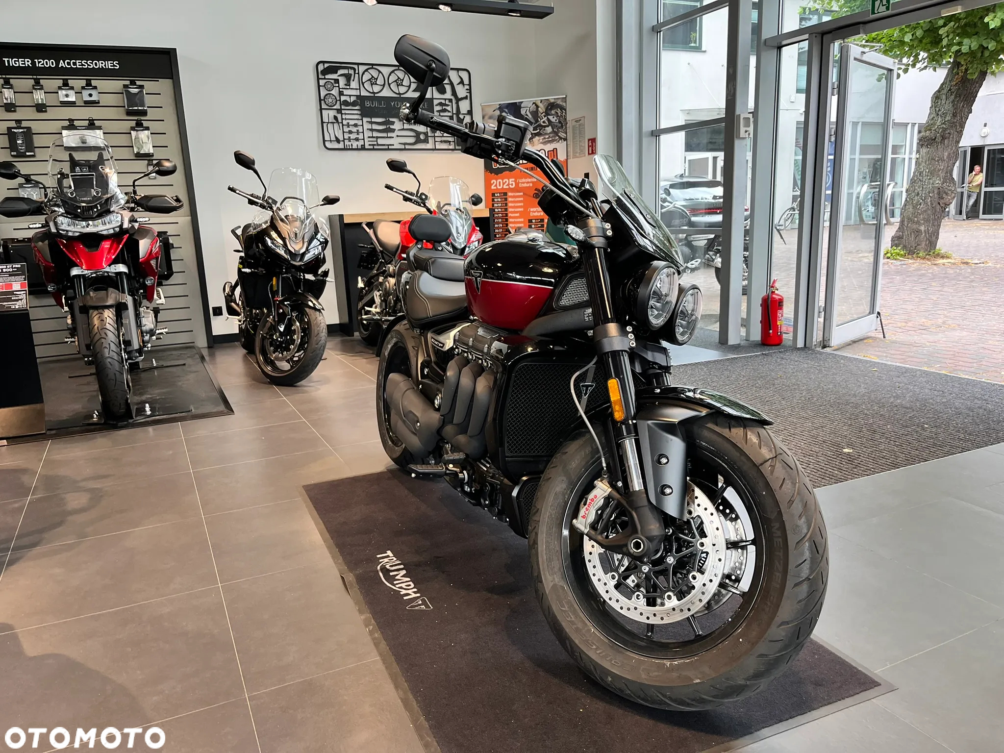 Triumph Rocket - 5