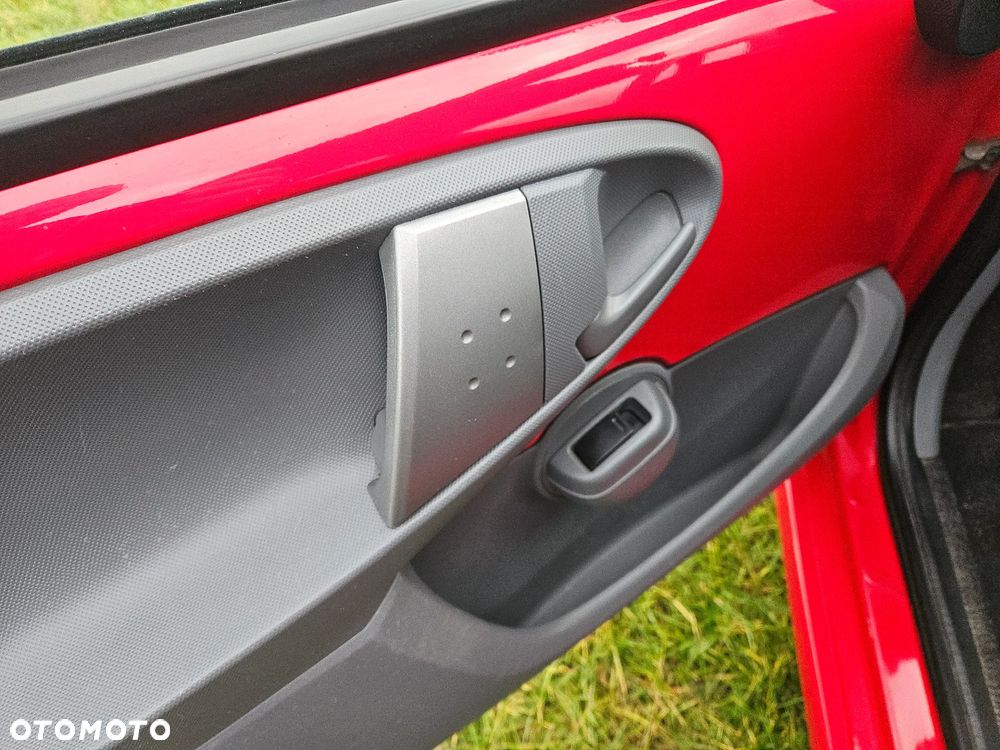 Toyota Aygo City - 12