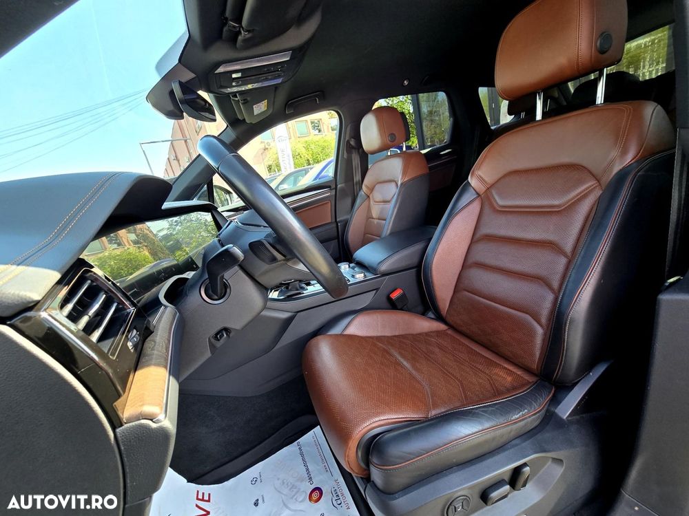 Volkswagen Touareg - 8