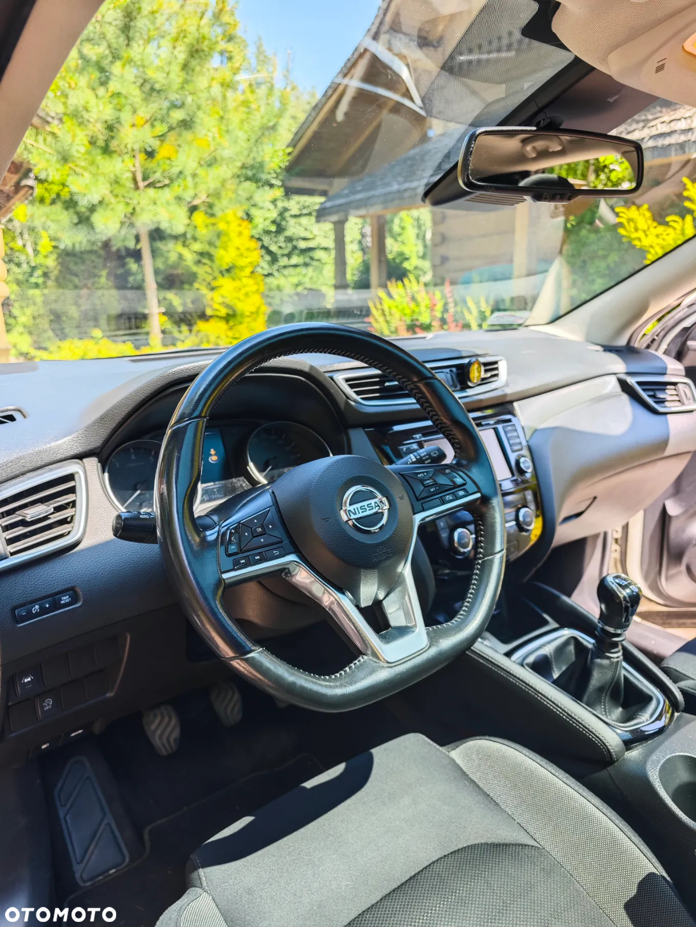 Nissan Qashqai 1.6 DIG-T N-Connecta - 9