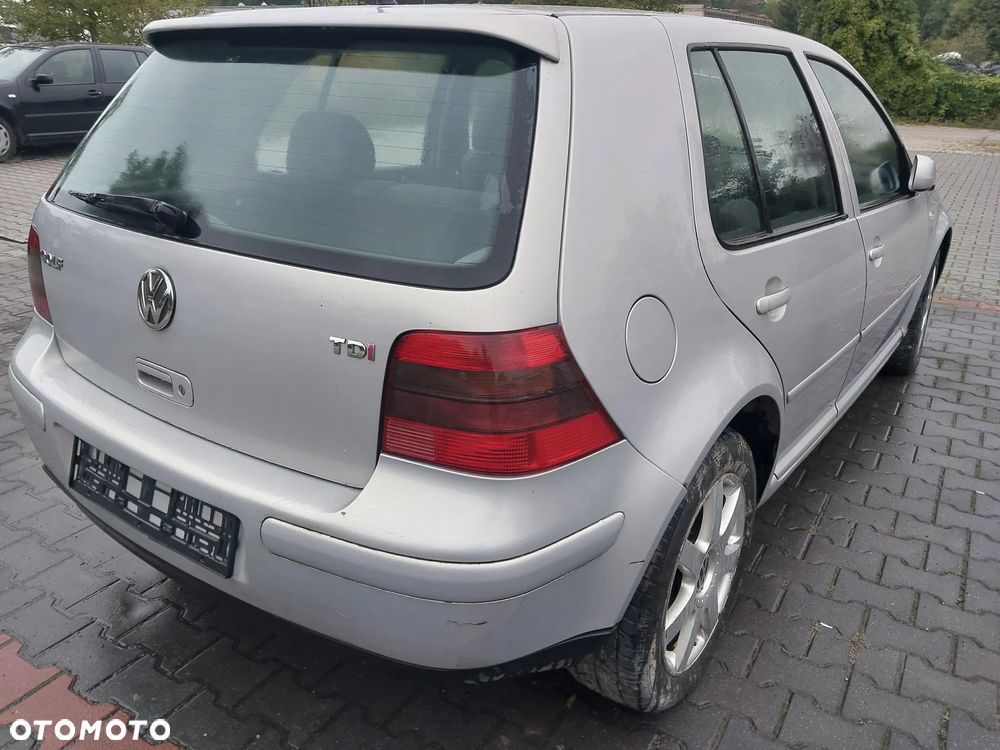 Volkswagen Golf 4 IV GENERATION silnik kompletny 1.9 TDI 90 KM ALH skrzynia biegów sprzęgło pompa wtryskowa paliwa drzwi lewe prawe zderzak maska błotnik klapa lusterko LB7Z turbina maglownica mcperson sanki belka osłona zbiorniczek zamek alufelgi r16 zwrotnica zacisk hamulcowy amortyzator mechanizm szyby serwo pompa pompka panel podszybie lampa tłumik wydech szyba sonda fotel pompka głowica NA CZĘŚCI WSZYSTKIE CZĘŚCI - 15