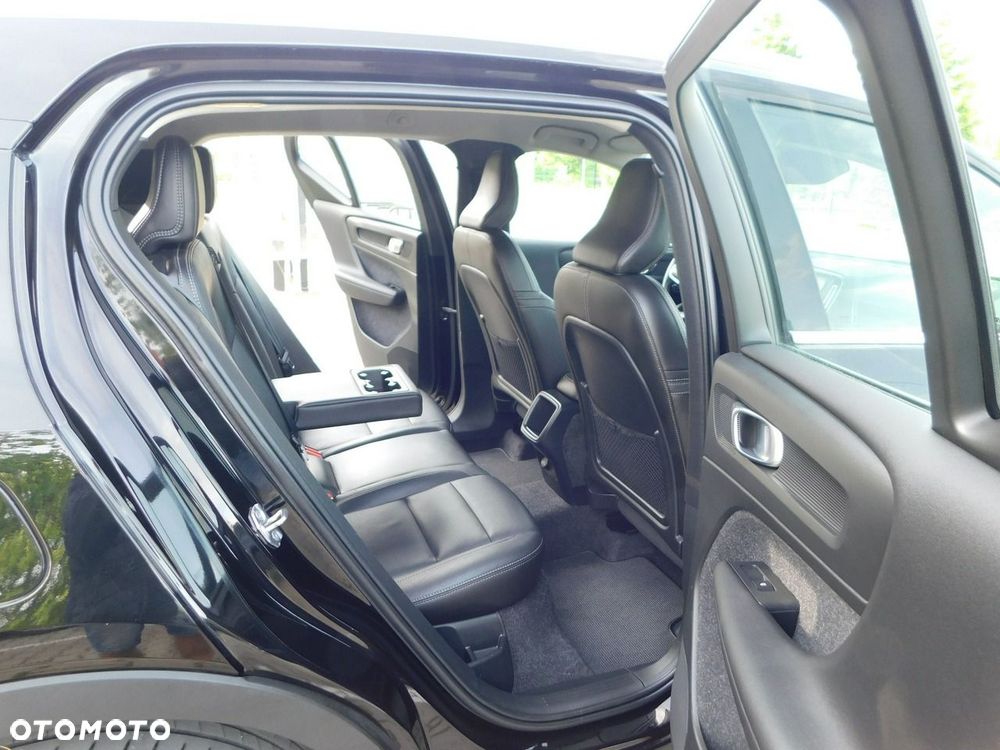Volvo XC 40 T3 Inscription - 11
