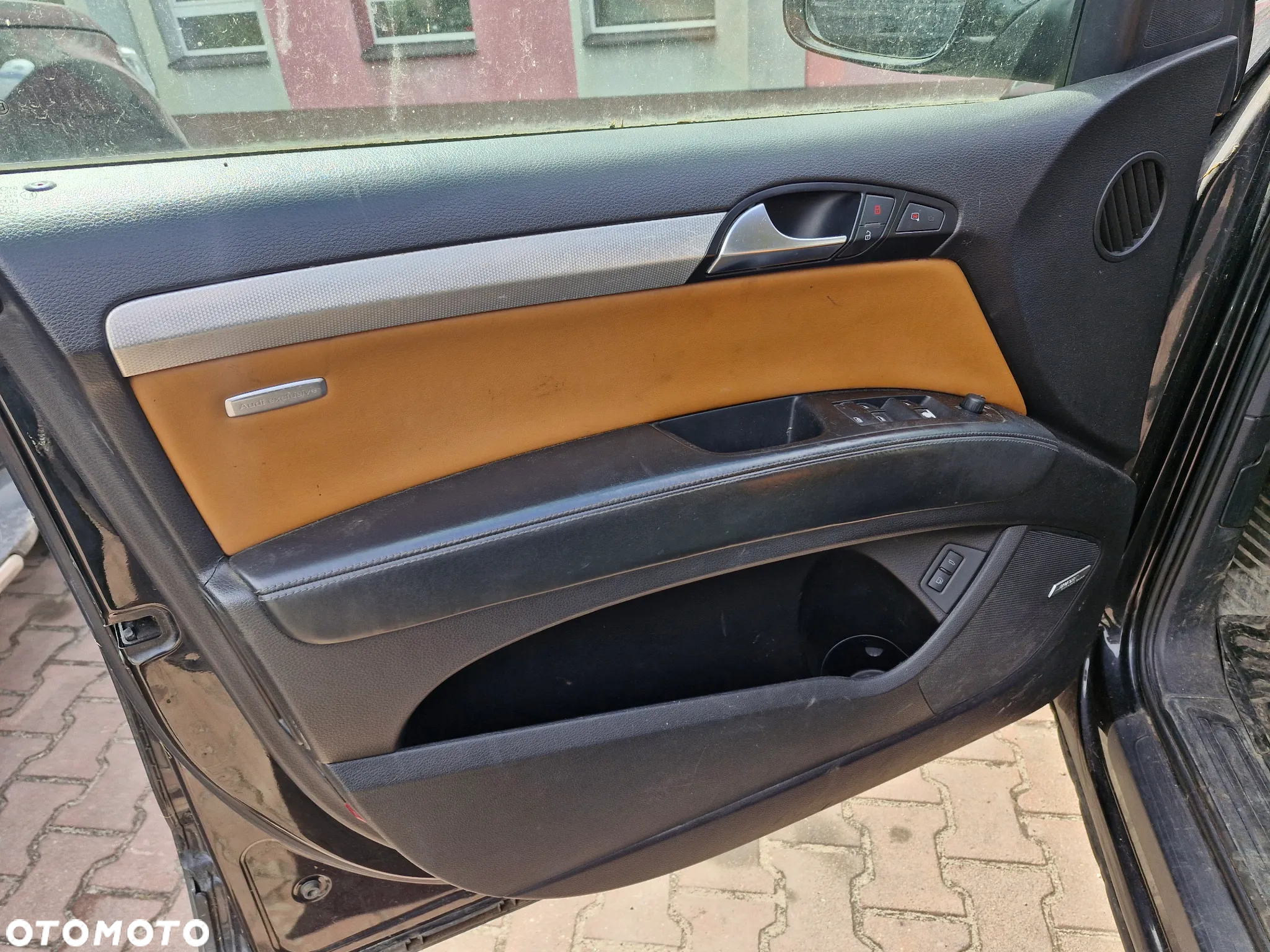 Audi Q7 3,0TDI V6 BUG zderzak drzwi maska klapa szyby silnik fotele skóra - Pojazd na czesci demontaż - 10