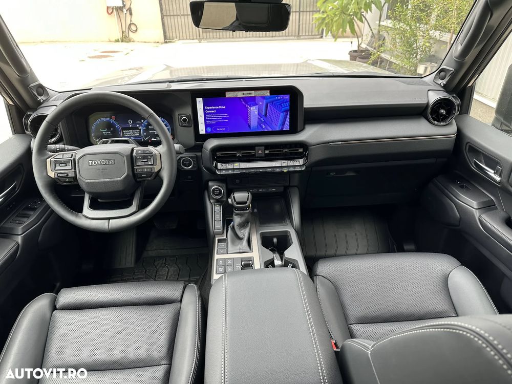 Toyota Land Cruiser 250 - 19