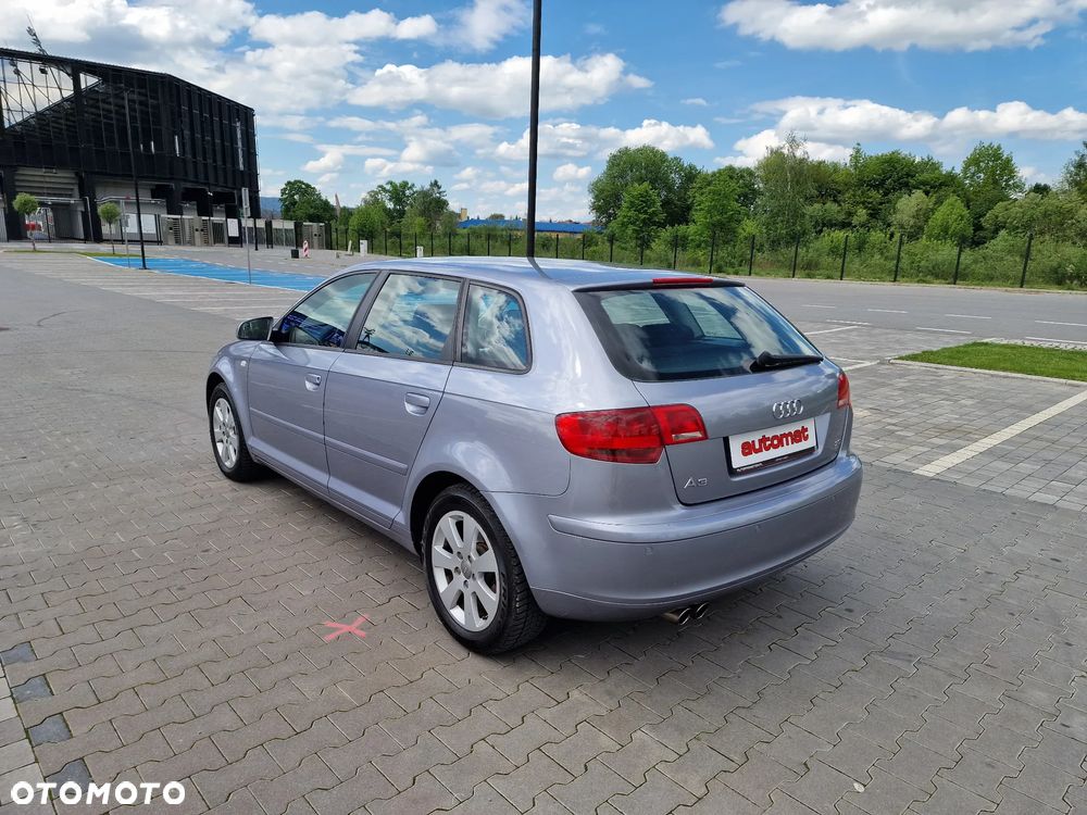 Audi A3 Sportback - 5