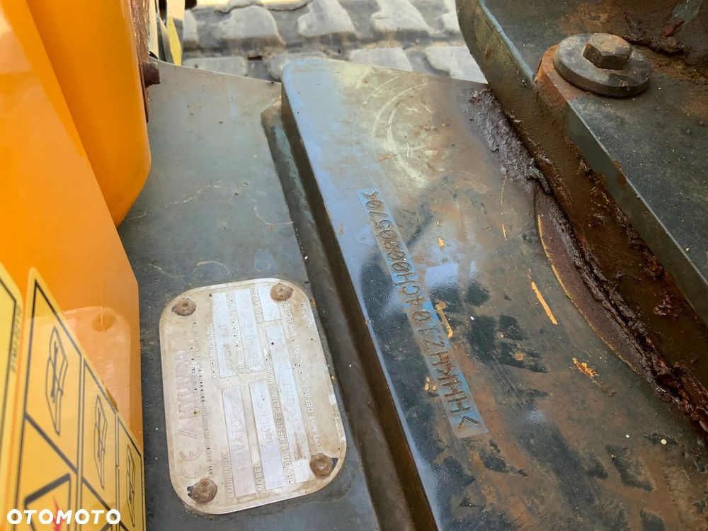 Hyundai R80 CR-9A - 13