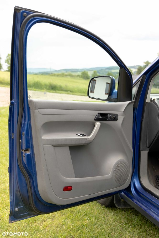 Volkswagen Caddy - 4