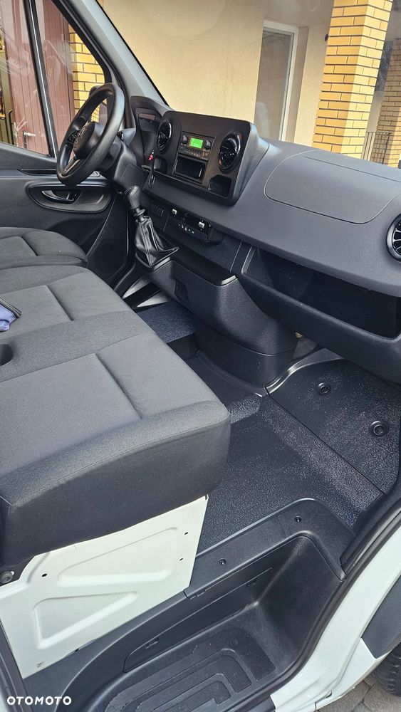 Mercedes-Benz SPRINTER 311CDI 37 - 9