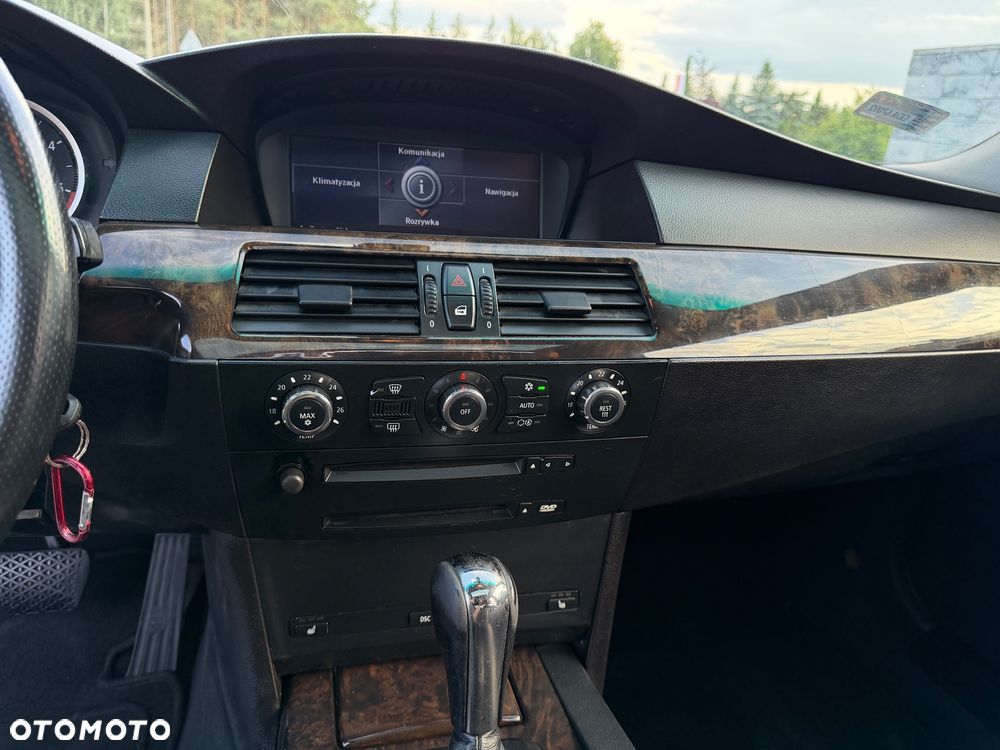BMW Seria 5 530d - 8