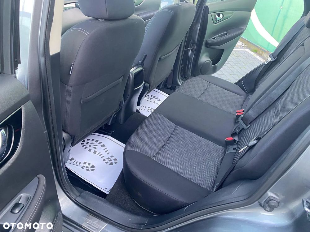 Nissan Qashqai 1.5 dCi Tekna - 9