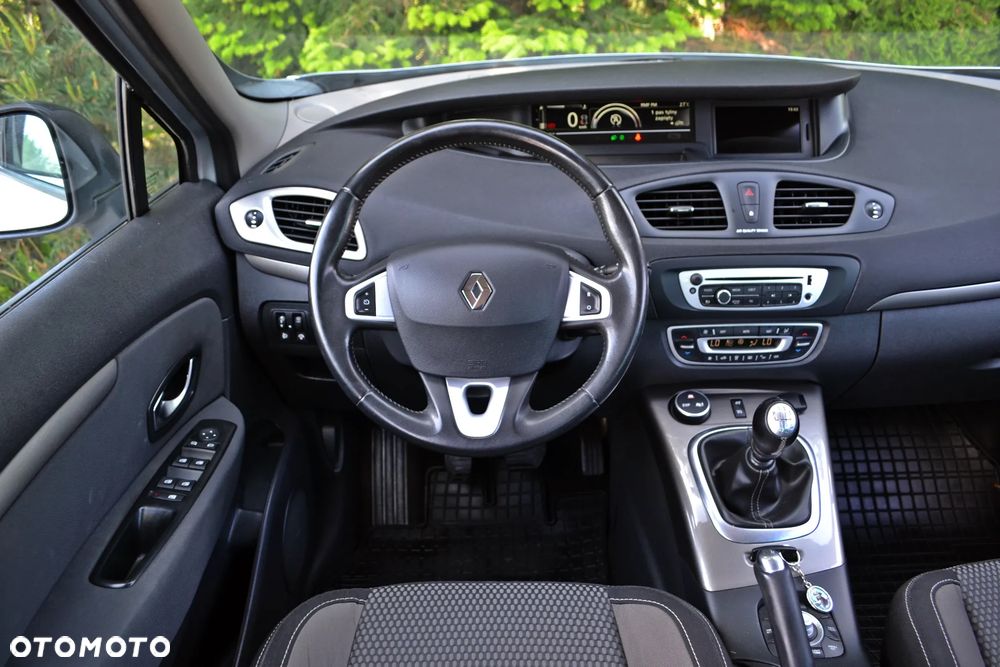 Renault Scenic - 21