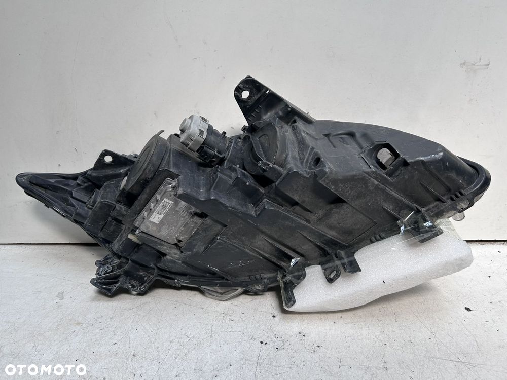 Reflektor lewy Renault Laguna 3 lift xenon - 3