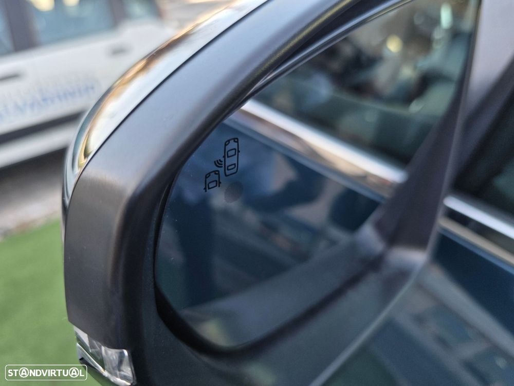 Peugeot 3008 1.2 PureTech GT - 28