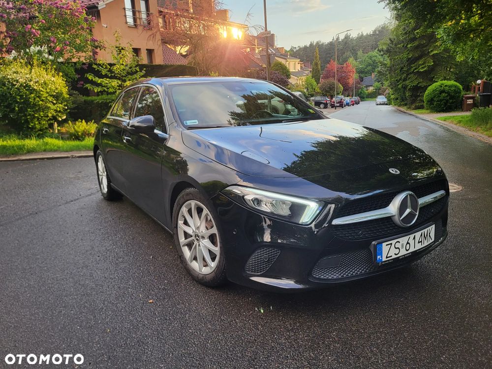 Mercedes-Benz Klasa A 180 Progressive 7G-DCT - 4