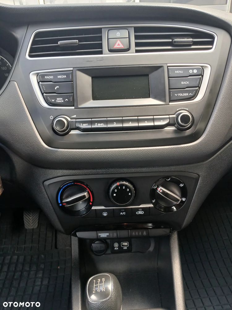 Hyundai i20 1.2 Classic Plus - 14