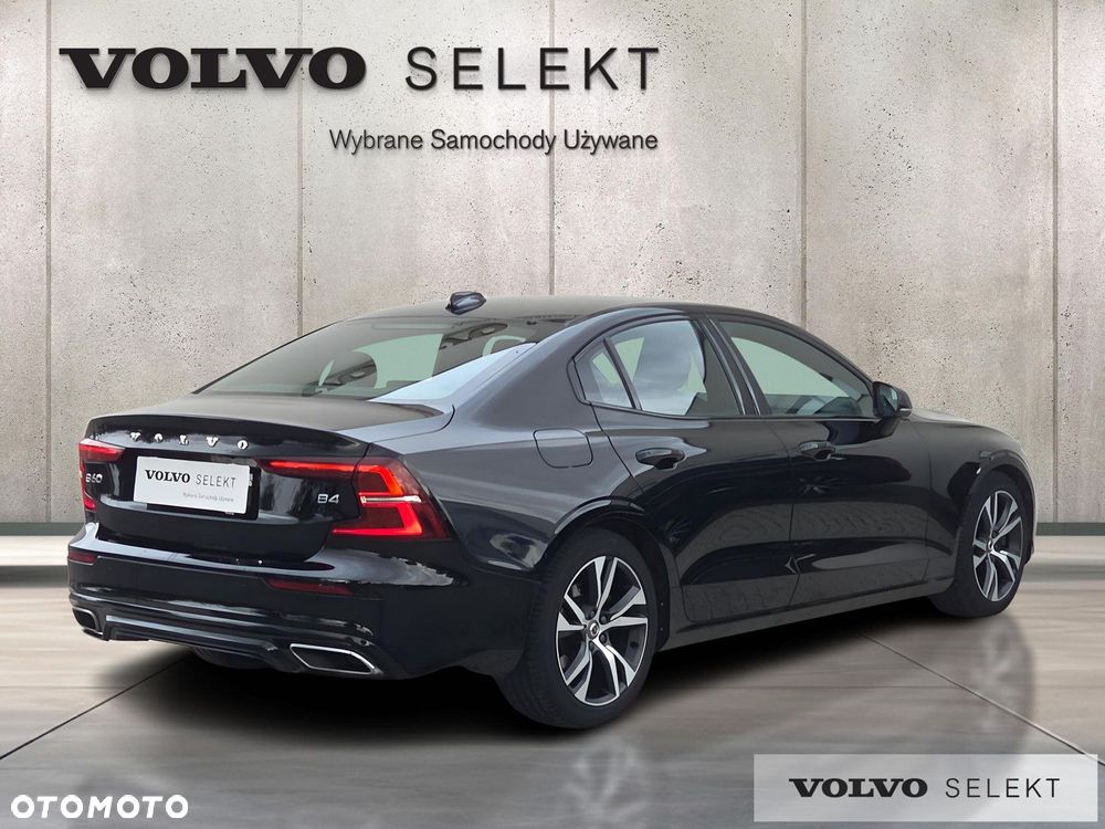Volvo S60 B4 B R-Design - 5