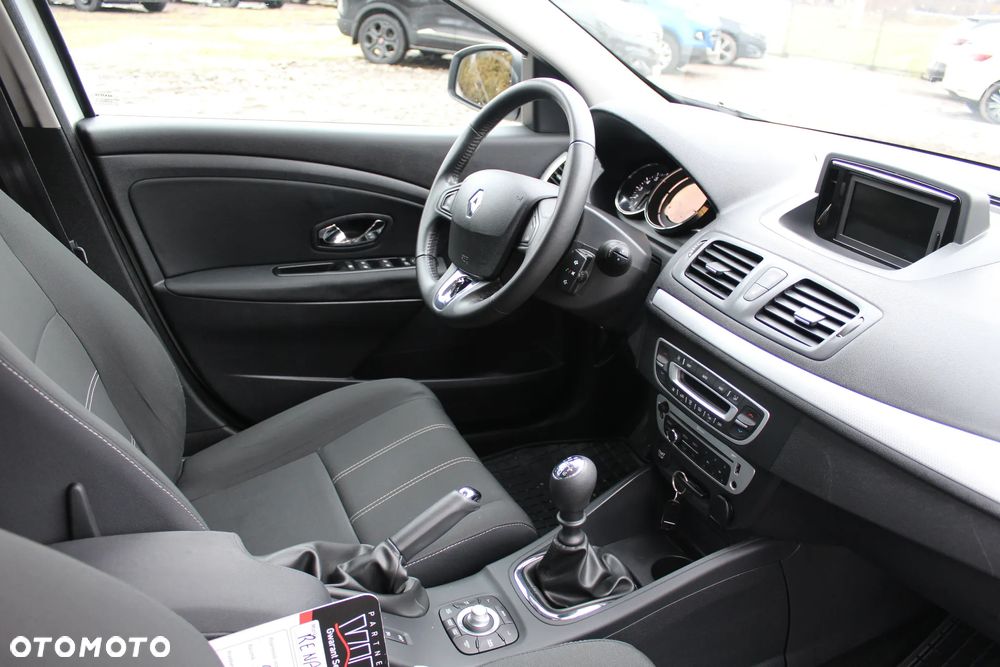 Renault Megane ENERGY TCe 115 Start & Stop LIMITED - 22