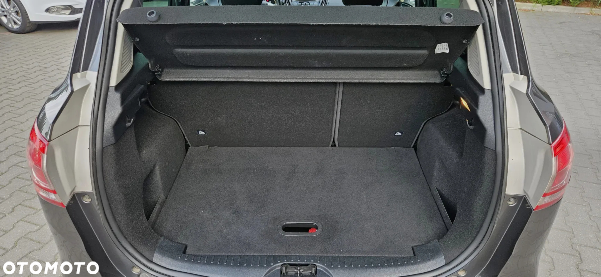 Ford B-MAX 1.5 TDCi Titanium X - 17