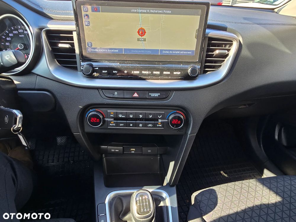 Kia Ceed 1.0 T-GDI L - 17
