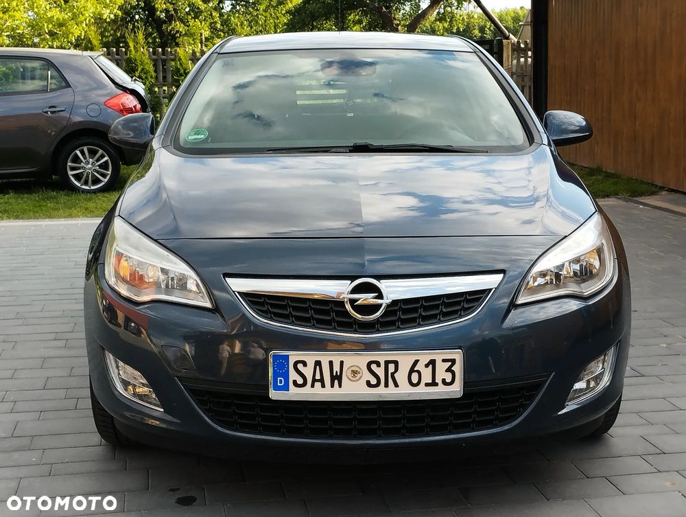 Opel Astra - 2