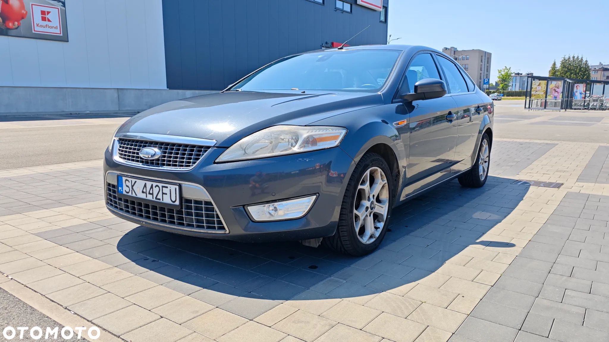 Ford Mondeo 2.5 Titanium - 1