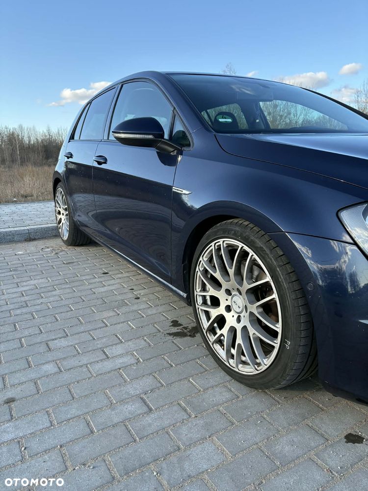 Volkswagen Golf 1.6 TDI DPF BlueMotion Technology Comfortline - 8