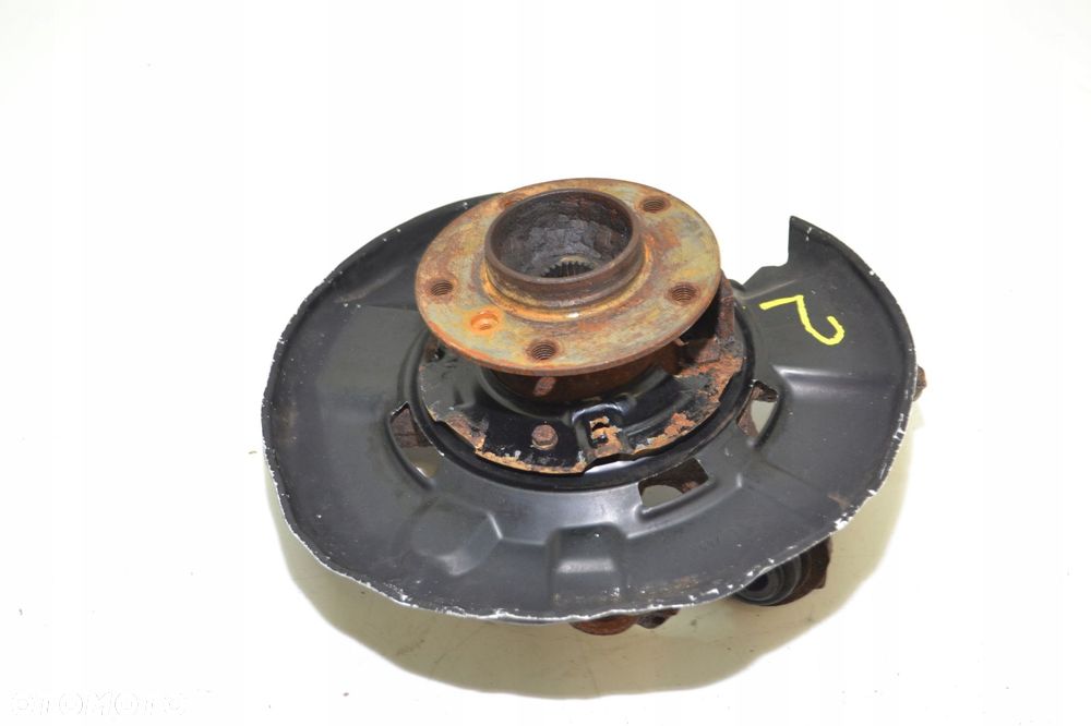 BMW E90 E91 LCI LIFT ZWROTNICA PIASTA TYŁ PRAWA 6762858 - 2