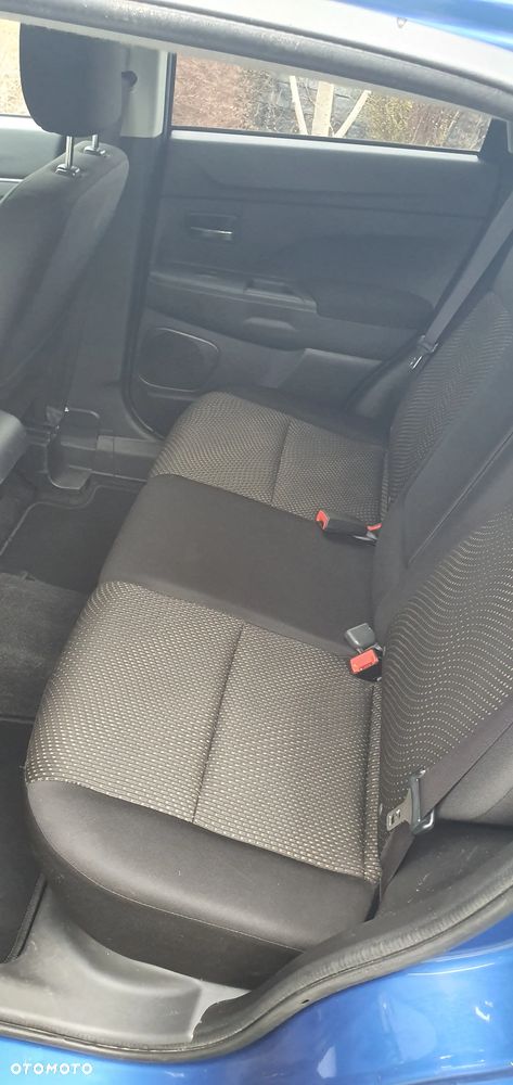 Mitsubishi ASX 2.0 4WD CVT Plus - 6