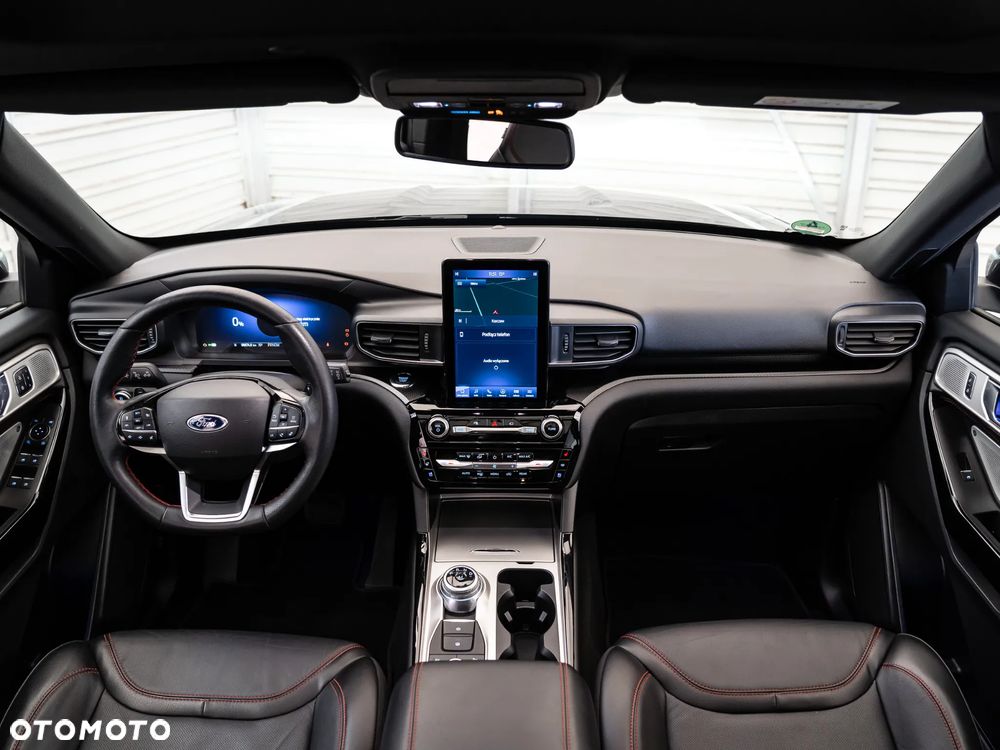 Ford Explorer - 15