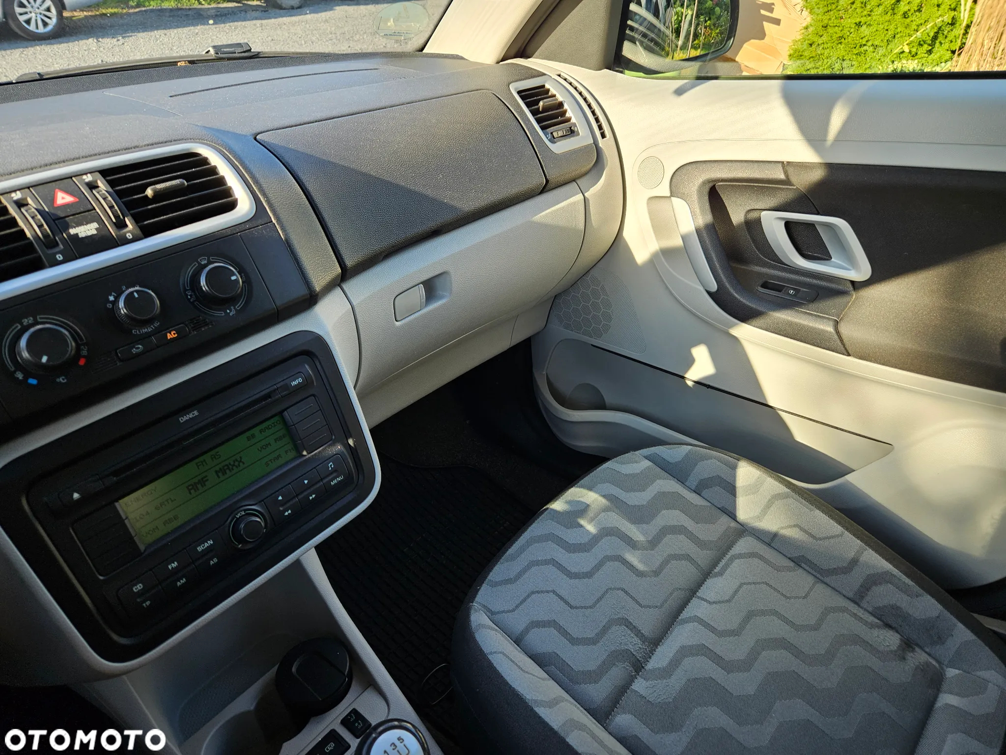 Skoda Roomster 1.4 16V Elegance - 11