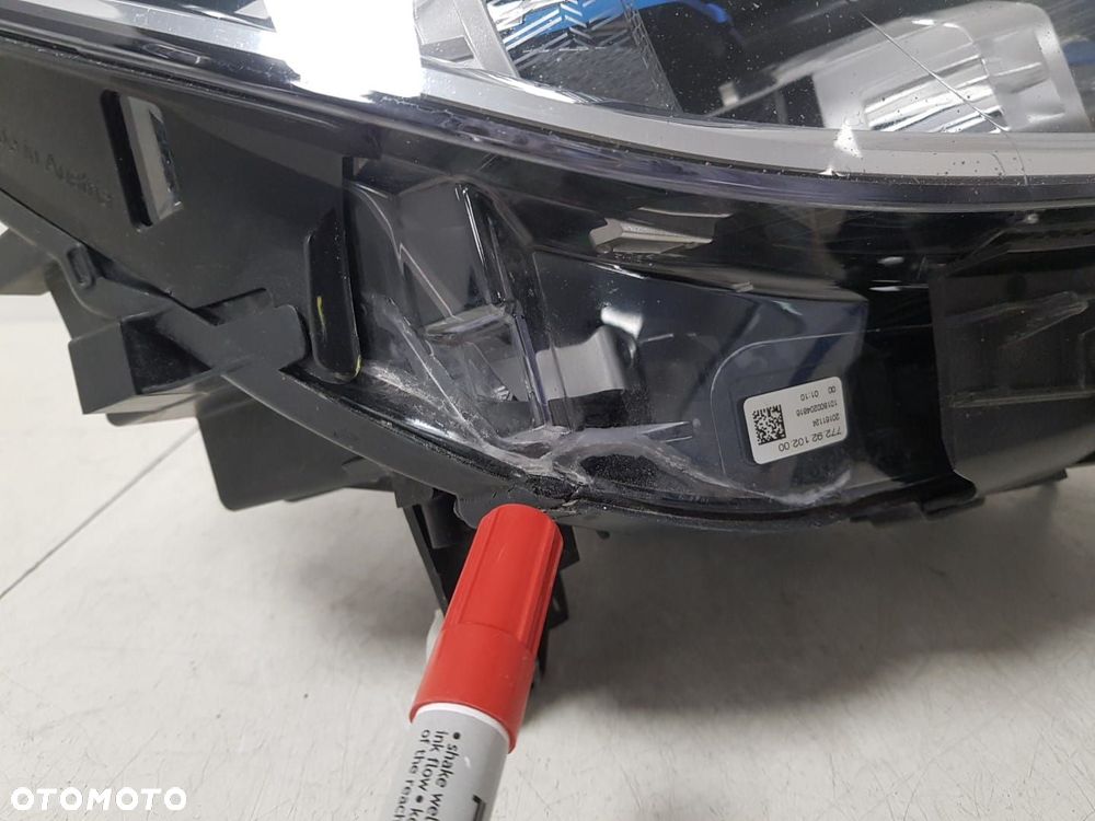 BMW 7 G11 G12 LAMPA PRAWA LASER PRZÓD BMW LASERLIGHT EUROPA  7483912 - 7