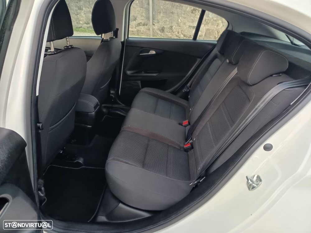 Fiat Tipo 1.3 M-Jet Lounge - 12