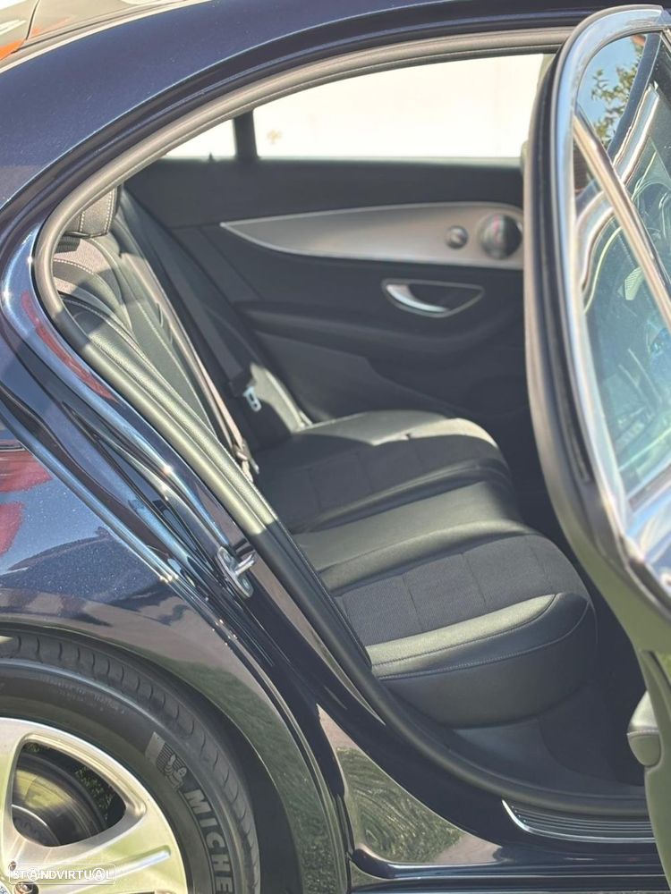 Mercedes-Benz E 220 d Avantgarde - 6