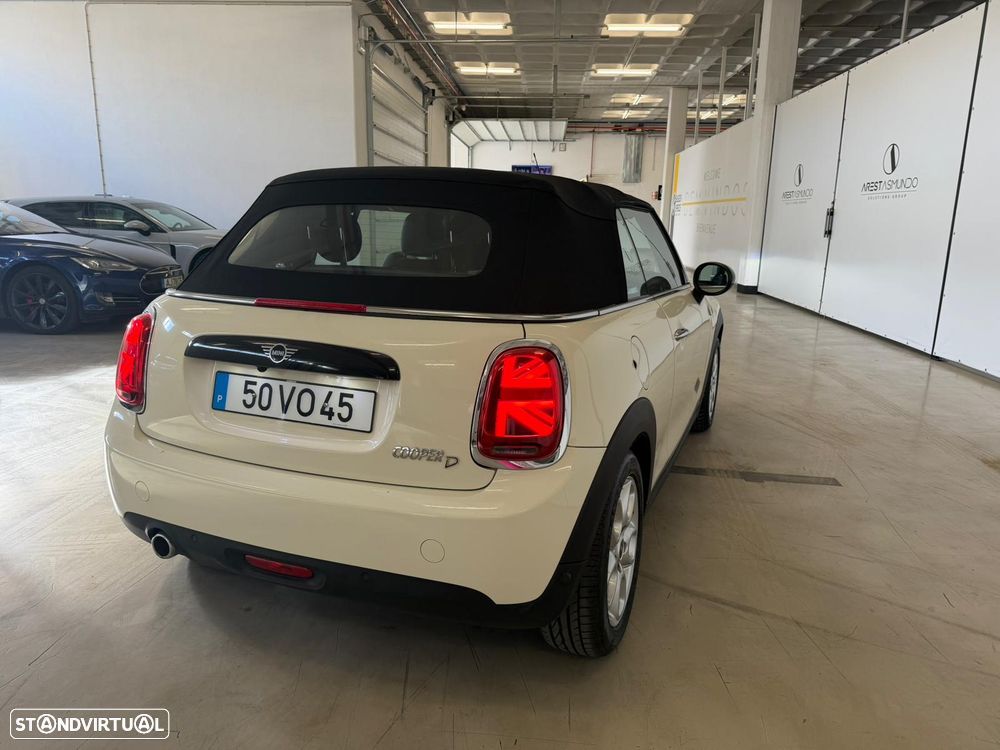 MINI Cabrio Cooper D - 16