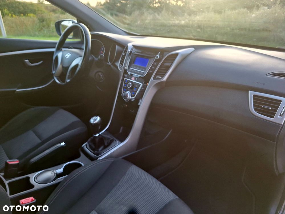 Hyundai i30 1.4 Trend - 10
