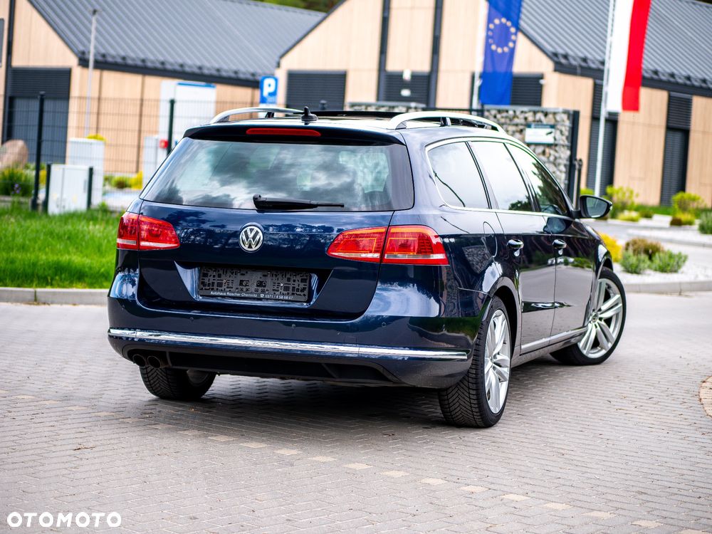 Volkswagen Passat 2.0 TDI Highline DSG - 8