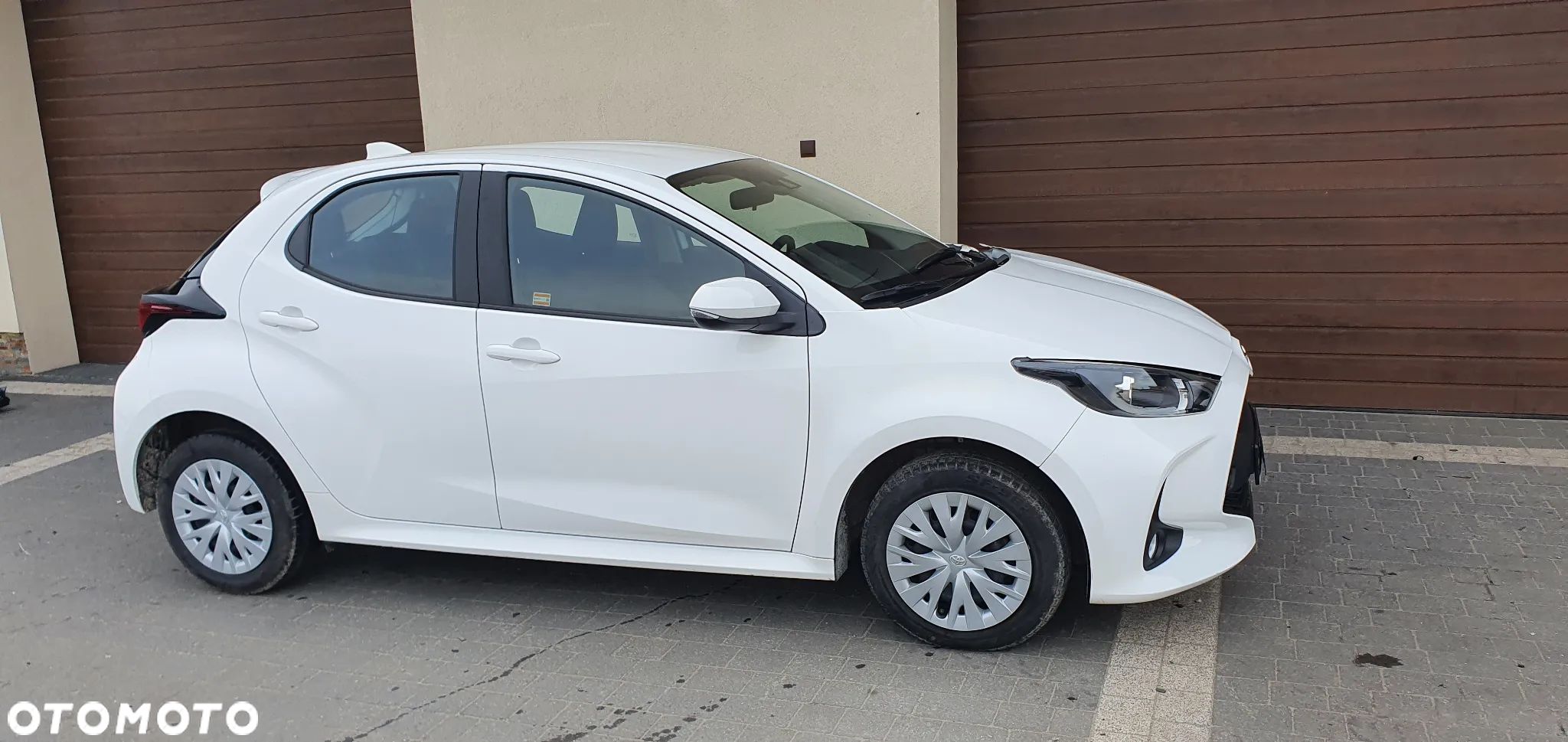 Toyota Yaris - 1