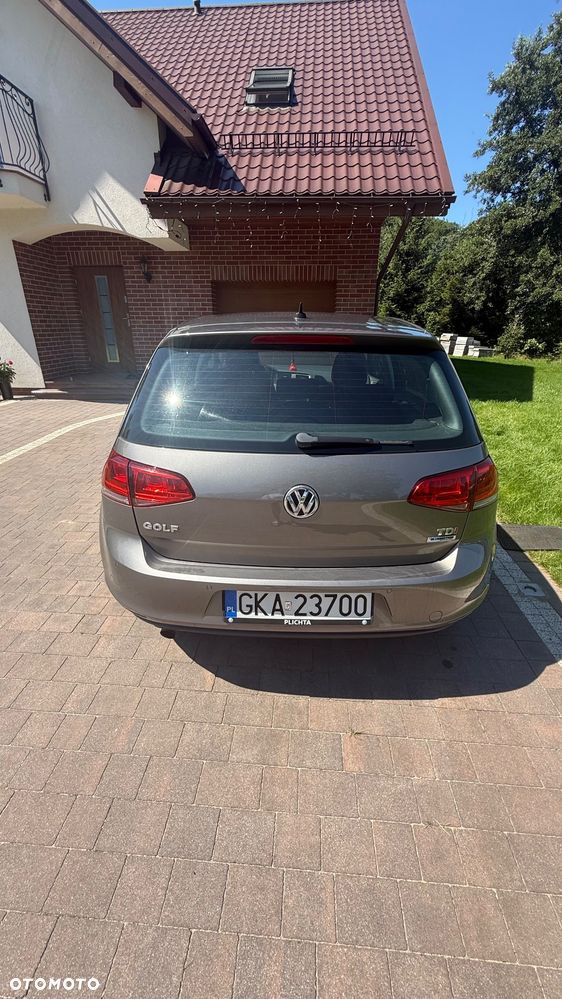 Volkswagen Golf 1.6 TDI BlueMotion Trendline - 4