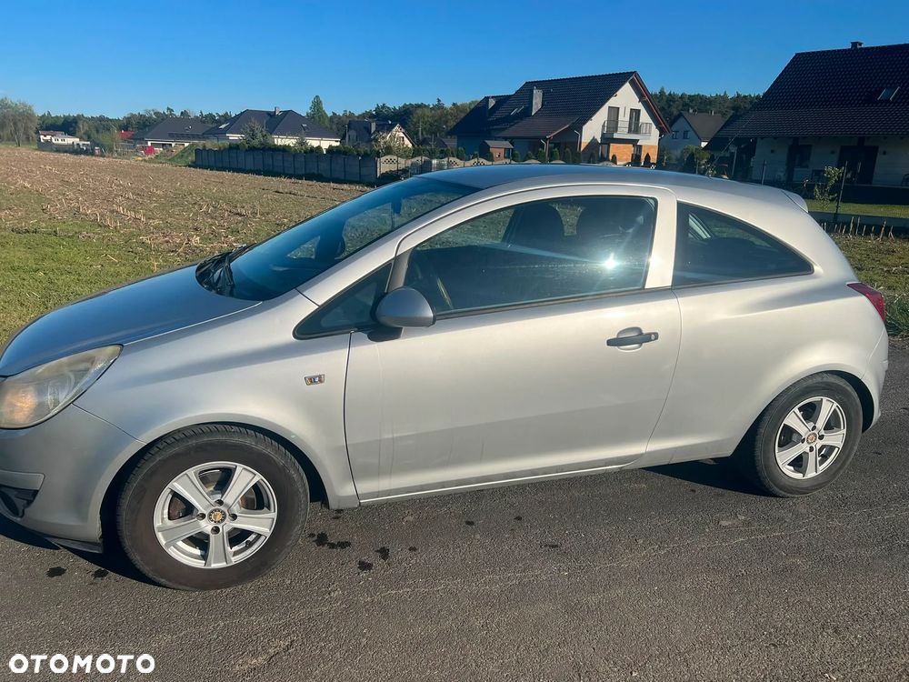Opel Corsa 1.2 16V - 2