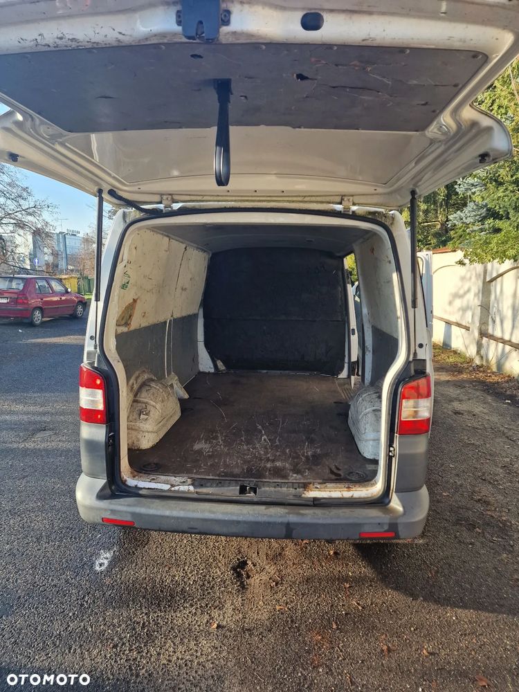 Volkswagen Transporter T5 - 14