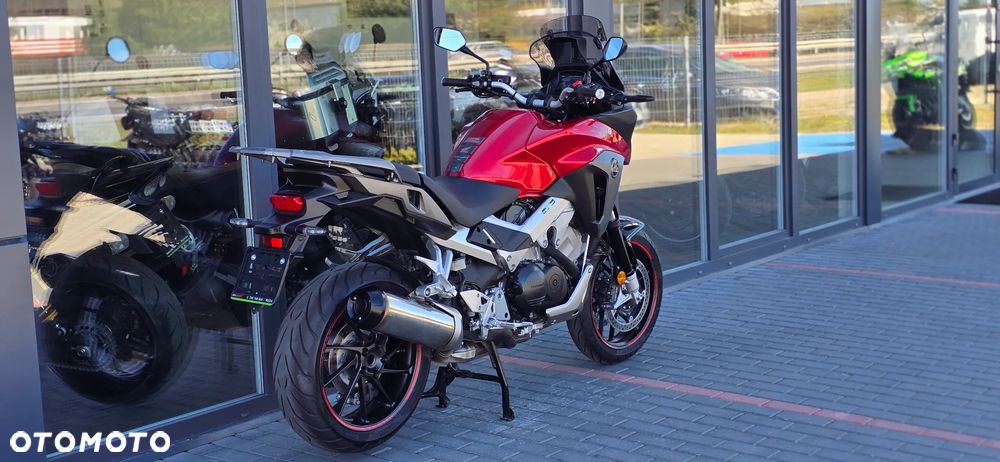 Honda VFR - 5