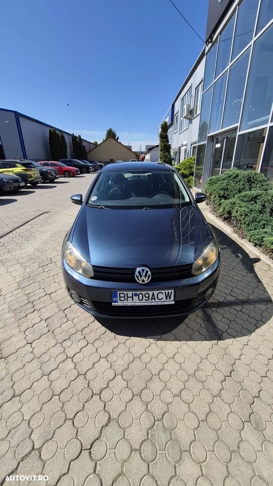 Volkswagen Golf 1.6 TDI DPF Trendline - 8