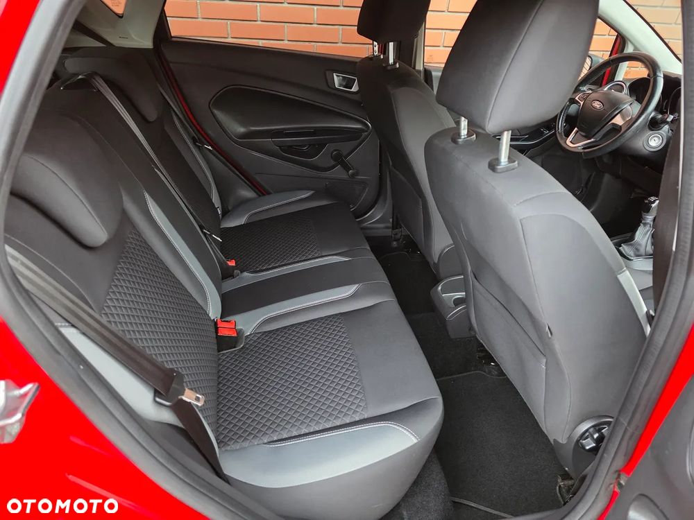 Ford Fiesta 1.25 Champions Edition - 17