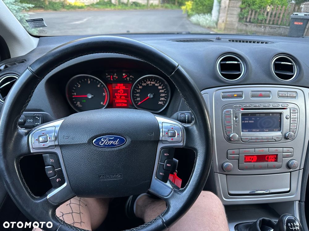 Ford Mondeo - 9