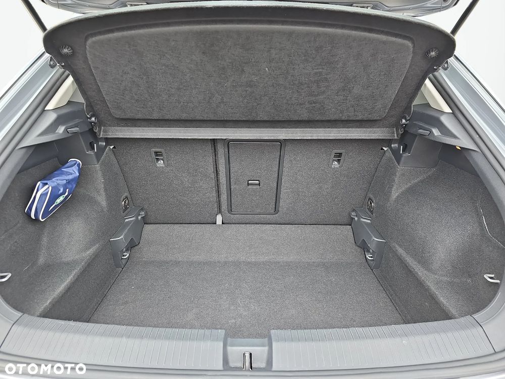 Volkswagen T-Roc 1.5 TSI Life - 12
