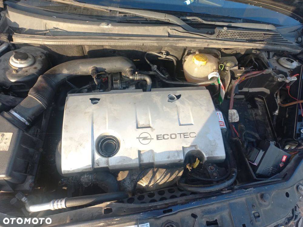 Opel Vectra C sedan 1.6 16V 04r Z20R wszystkie części - 4