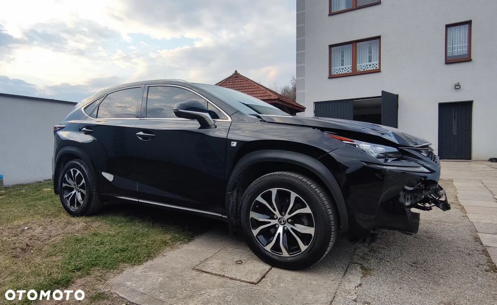 Lexus NX 200t AWD F Sport - 7