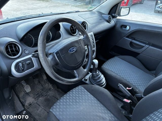 Ford Fiesta 1.4 - 2